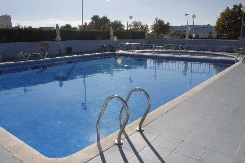 Hipocampos Otel Calp Dış mekan fotoğraf