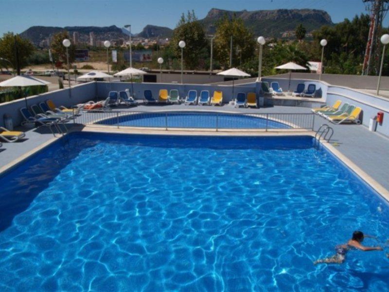 Hipocampos Otel Calp Dış mekan fotoğraf